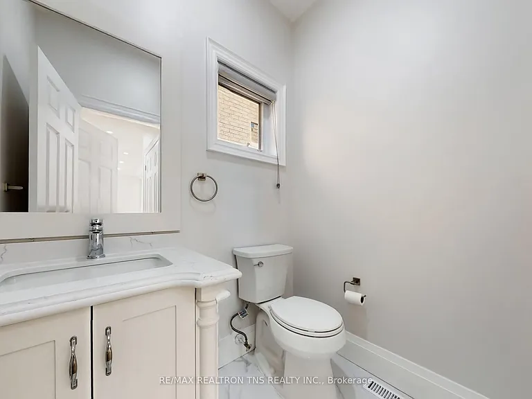 77 Frank Endean Rd — Photo 18