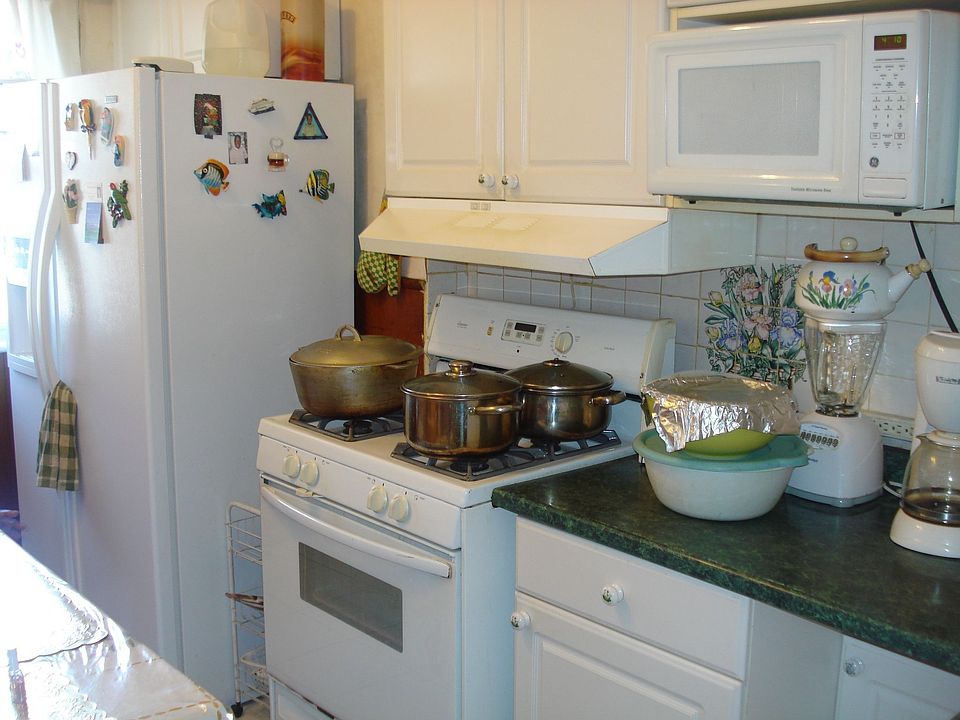 2nd image of 3813 Avenue I