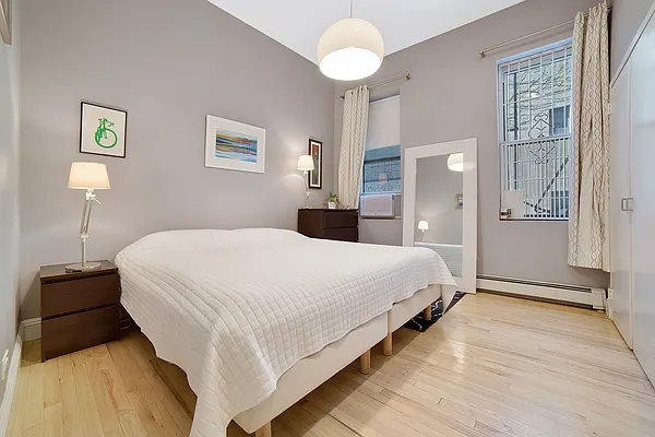 Sold by Keller Williams NYC | media 6