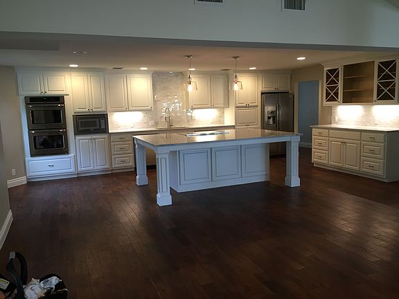 2nd image of 7701 Creekbluff Dr