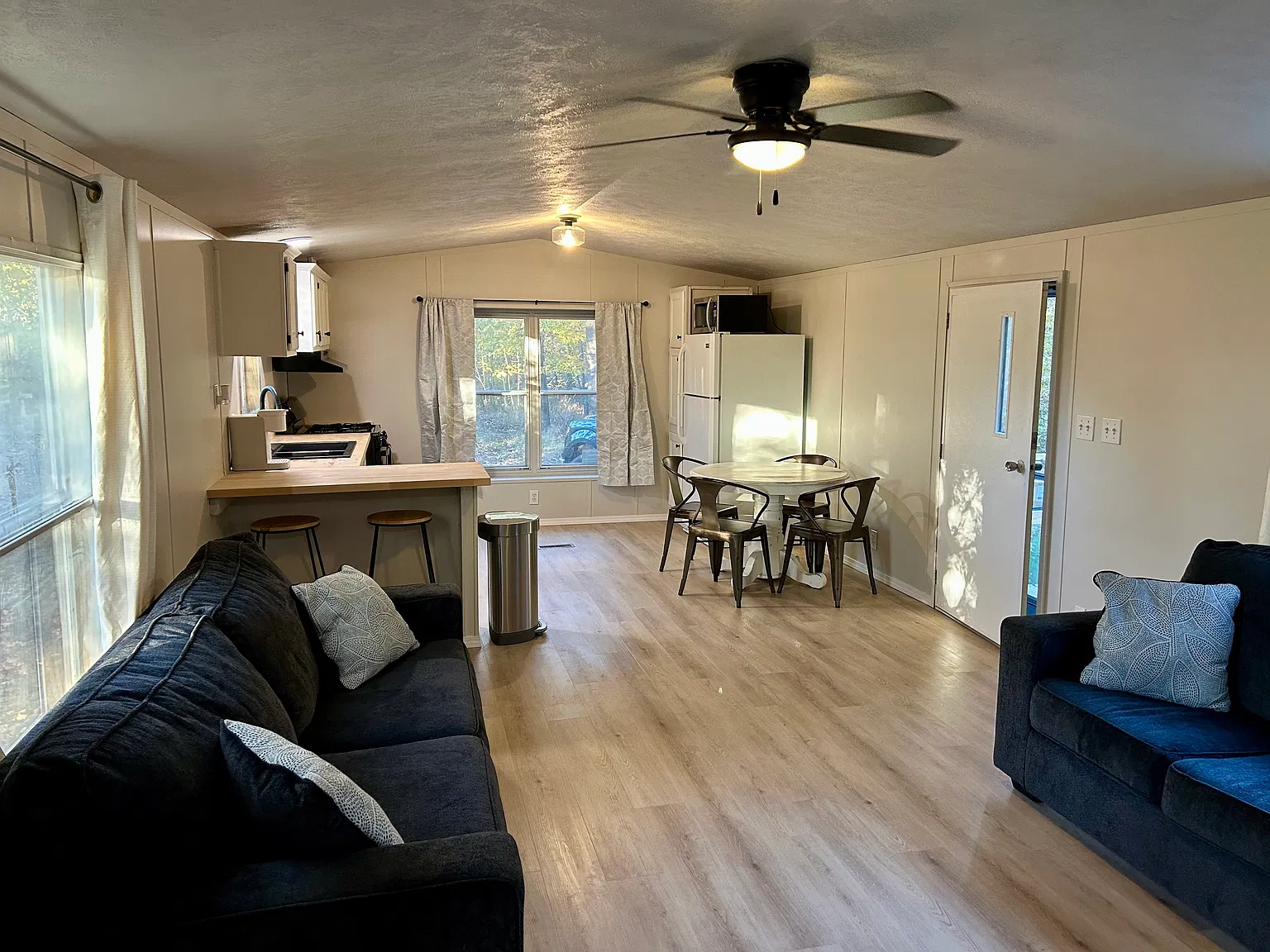1 bed, 644 sqft, $850 — Photo 2