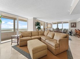 17940 Gulf Blvd, Redington Shores, FL