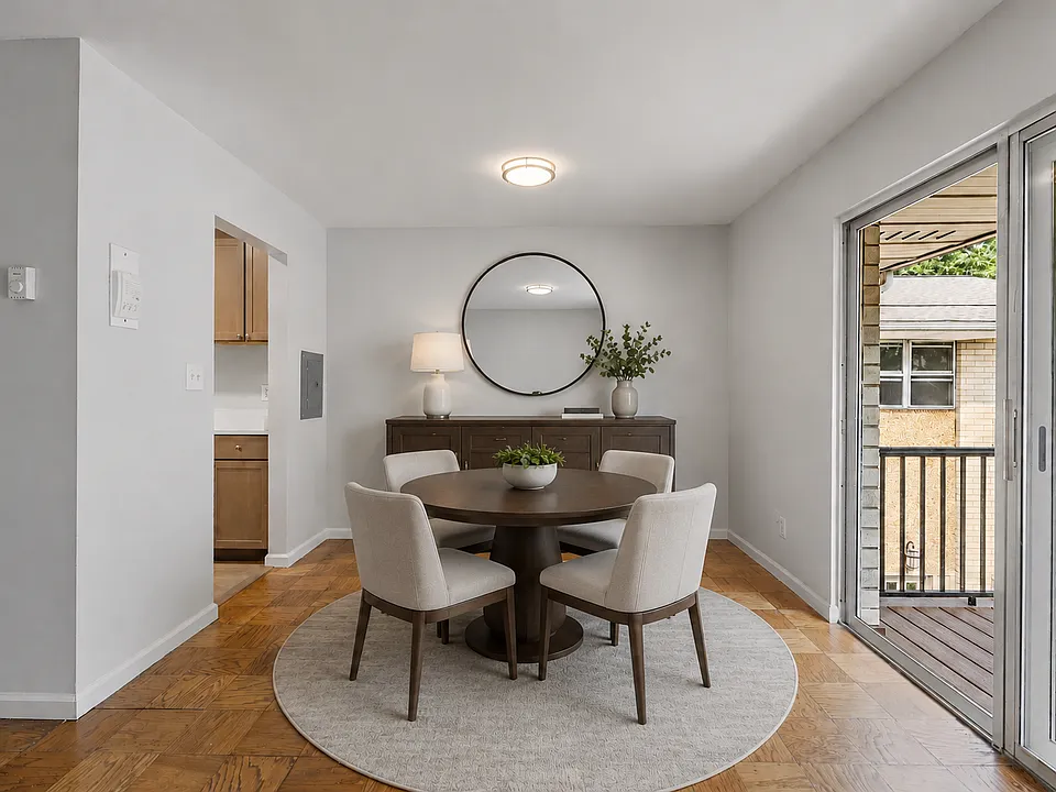Virtually staged-This apartment is unfurnished.