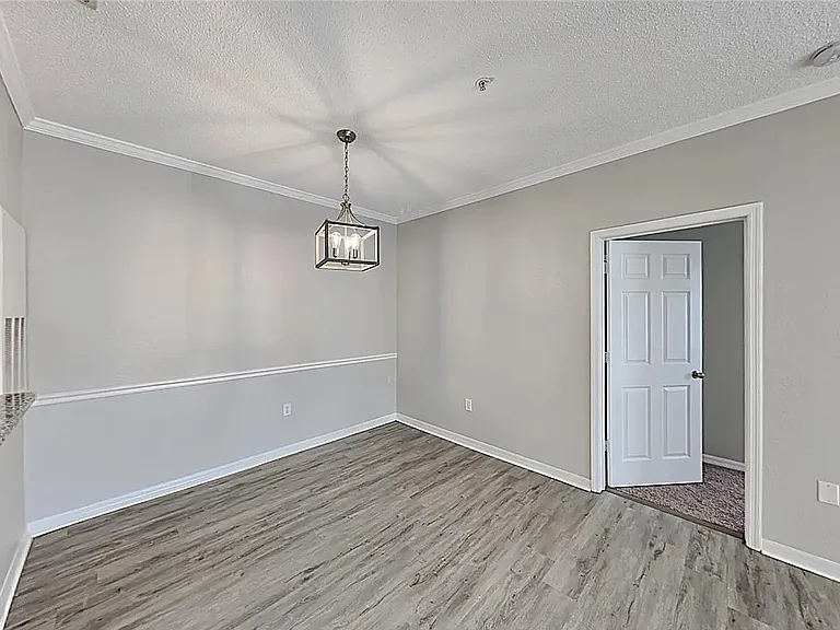 18001 Richmond Place Dr #420 — Photo 16