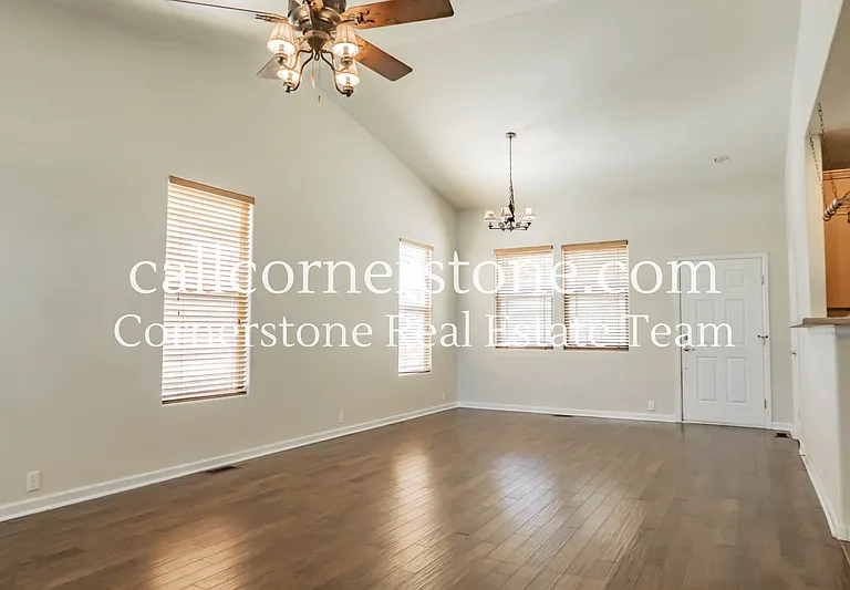 7676 Sniktau Point — Photo 3