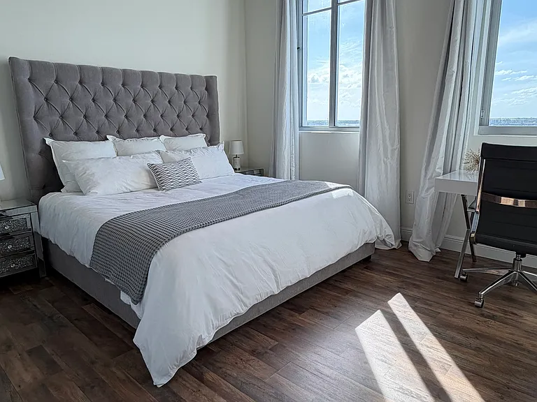 300 S Australian Ave #1007 — Photo 7