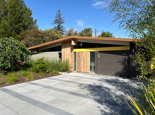 374 Tioga Ct, Palo Alto, CA 94306