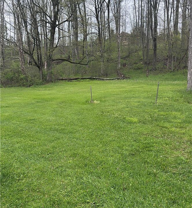 2nd image of 160 Miles Rd