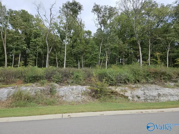 4105 Devon St SE, Huntsville, AL 35802