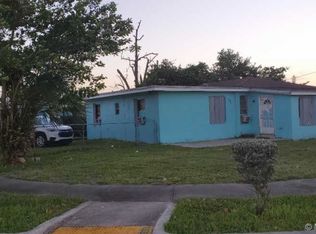 805 NW 12th St, Florida City, FL 33034