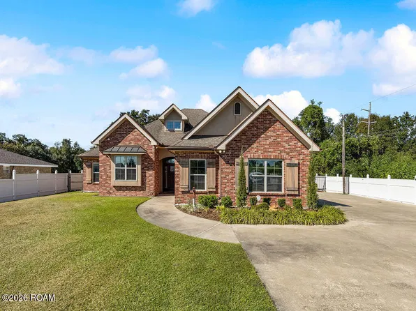1019 Lady Of The Lake Rd, Saint Martinville, LA 70582