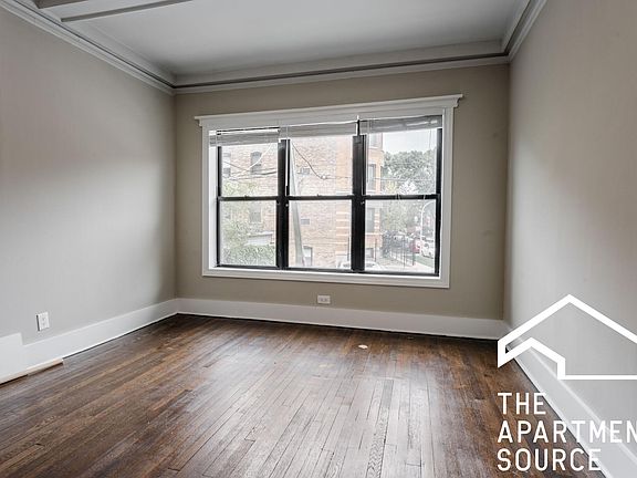 4th image of 3404 N Elaine Pl