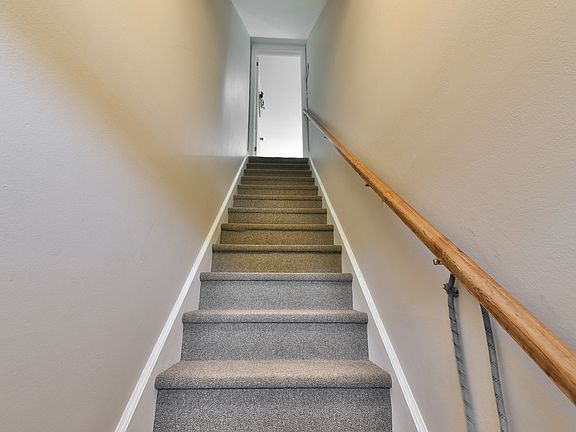 2nd image of 1114 Bethlehem Pike Floor 2