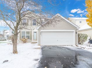525 Springwood Dr, Joliet, IL 60431