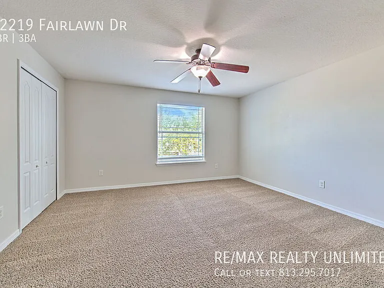 12219 Fairlawn Dr — Photo 23