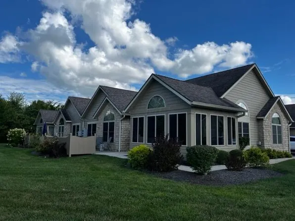 1850 Pacer Ct, Circleville, OH 43113