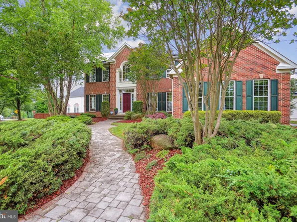 1 Evan Ct, Brunswick, MD 21758