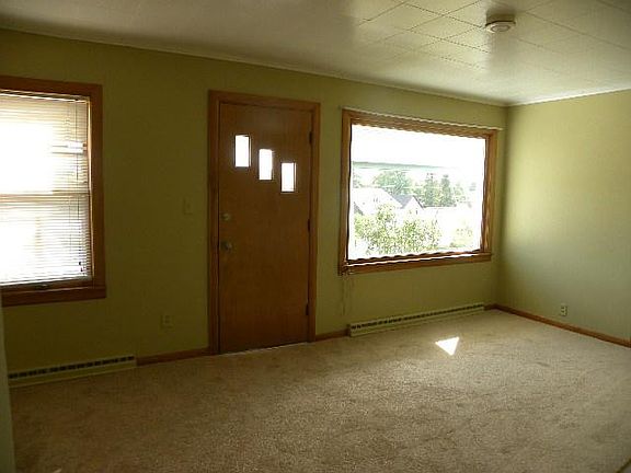 3rd image of 601 Walker St