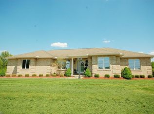 4204 N Park Ext, Cortland, OH 44410