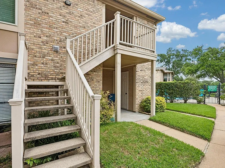 1311 Antoine Dr #178 — Photo 10