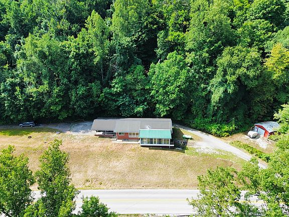 2nd image of 1556 E State Highway 8