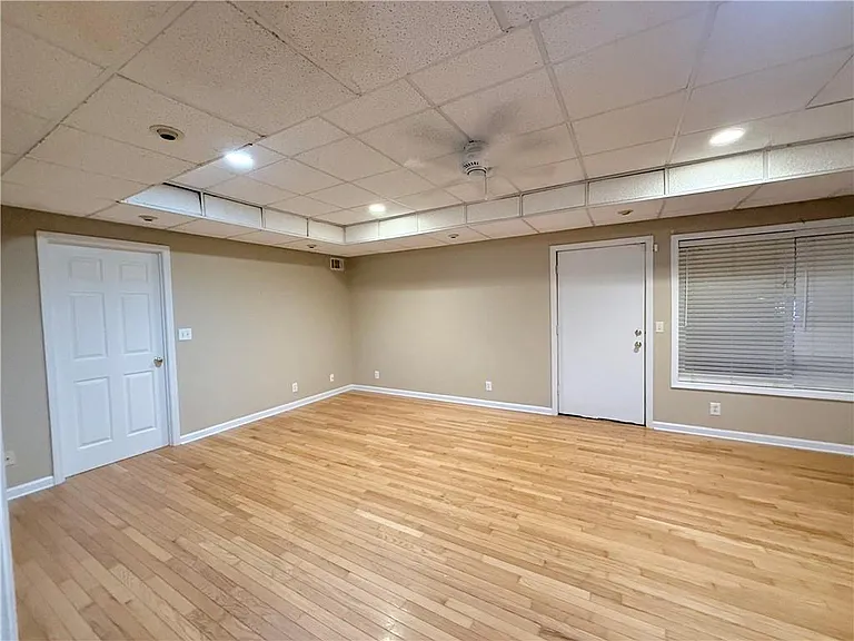 175 Sessingham Ln — Photo 20