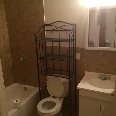 Rented by Grand & Co. | media 69