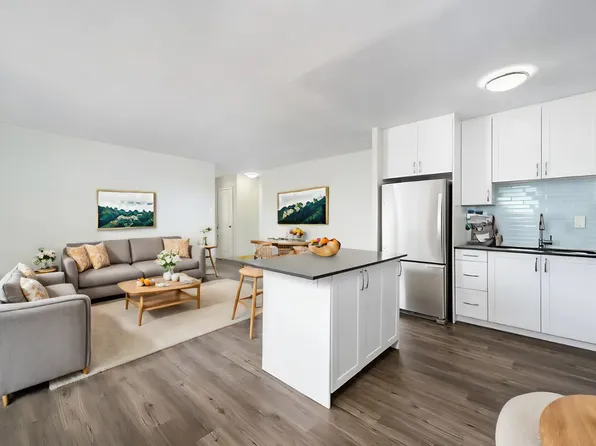 3045 Queen Frederica Drive