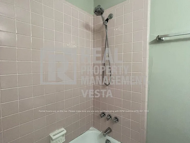 106 Hazel Dr — Photo 13