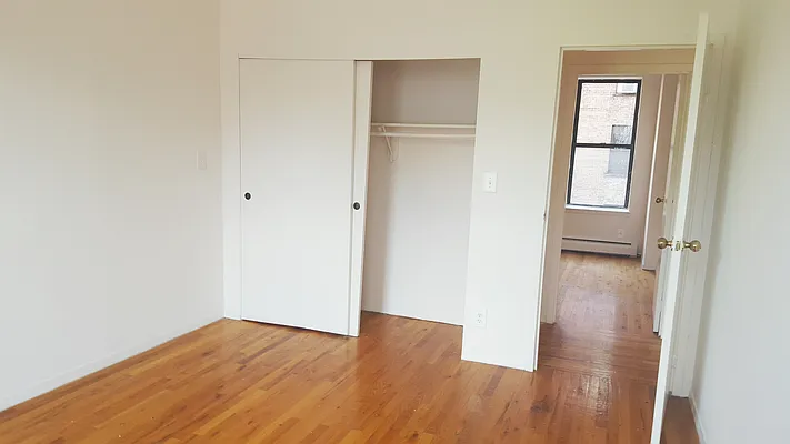 Rented by B.H. TAL Real Estate | media 10