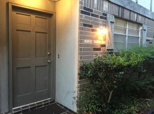 213 Clearview Pkwy #213, Metairie, LA 70001
