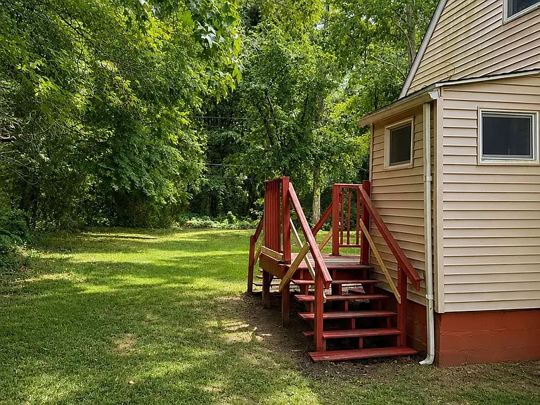 55 Four Mile Rd — Photo 27