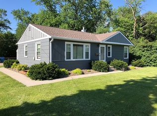 3520 W Old Shakopee Rd, Bloomington, MN 55431