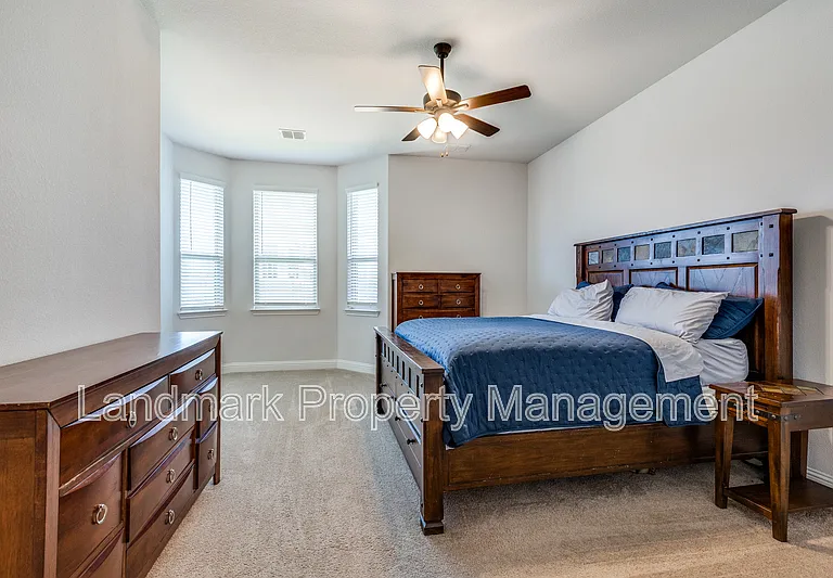 672 Harris Ridge Dr — Photo 13