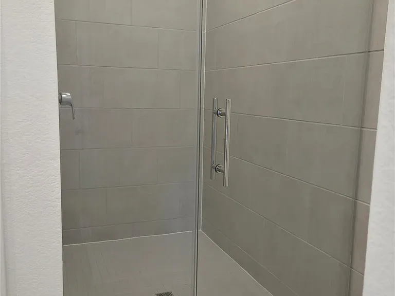 6511 Silver Emperor Ln — Photo 25