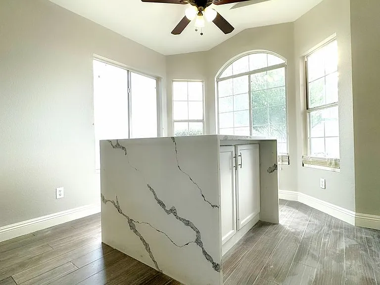 3740 Alliance St — Photo 14