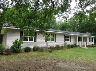 149 Coffin Point Rd, Saint Helena Island, SC 29920