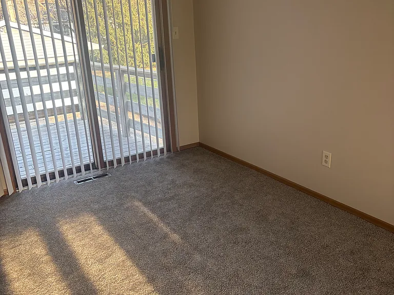 1710 Rogers Ave — Photo 21