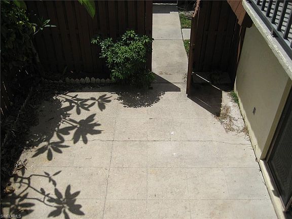 5th image of 5239 Cedarbend Dr APT 1