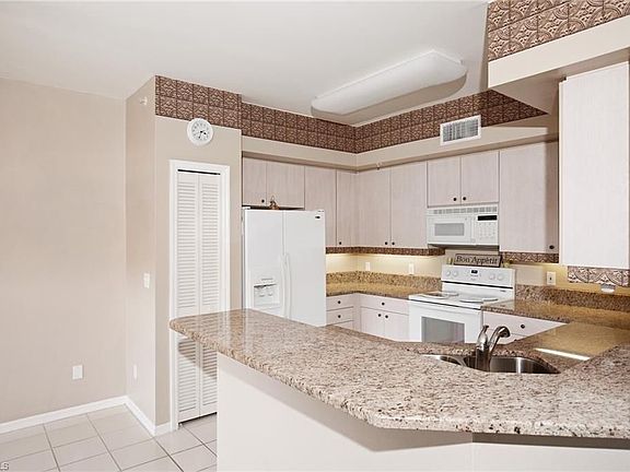 5th image of 1072 Egrets Walk Cir APT 103