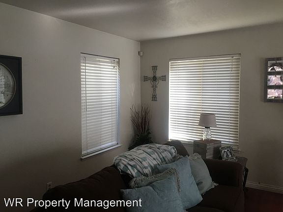 2nd image of 242 Shoreline Dr