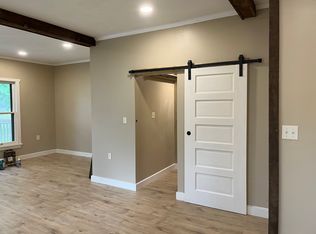 69 Seymour St FLOOR 1, Auburn, NY 13021