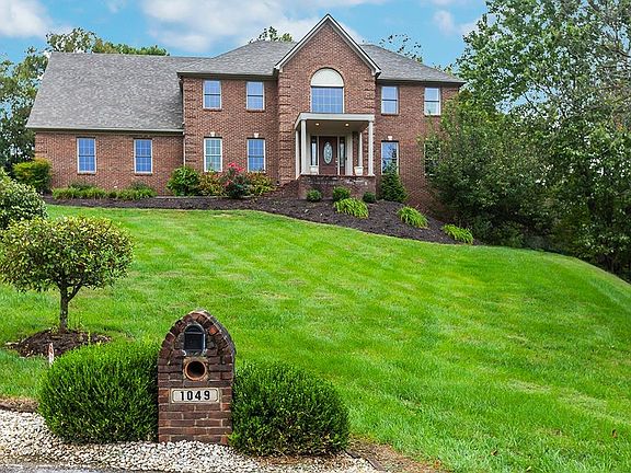 3rd image of 1049 Malachi Dr