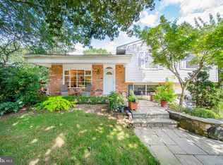 15 Panorama Dr, Newark, DE 19711