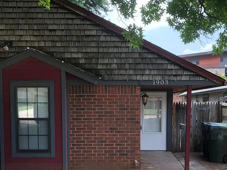 1903 Christie Dr #1903 — Photo 1