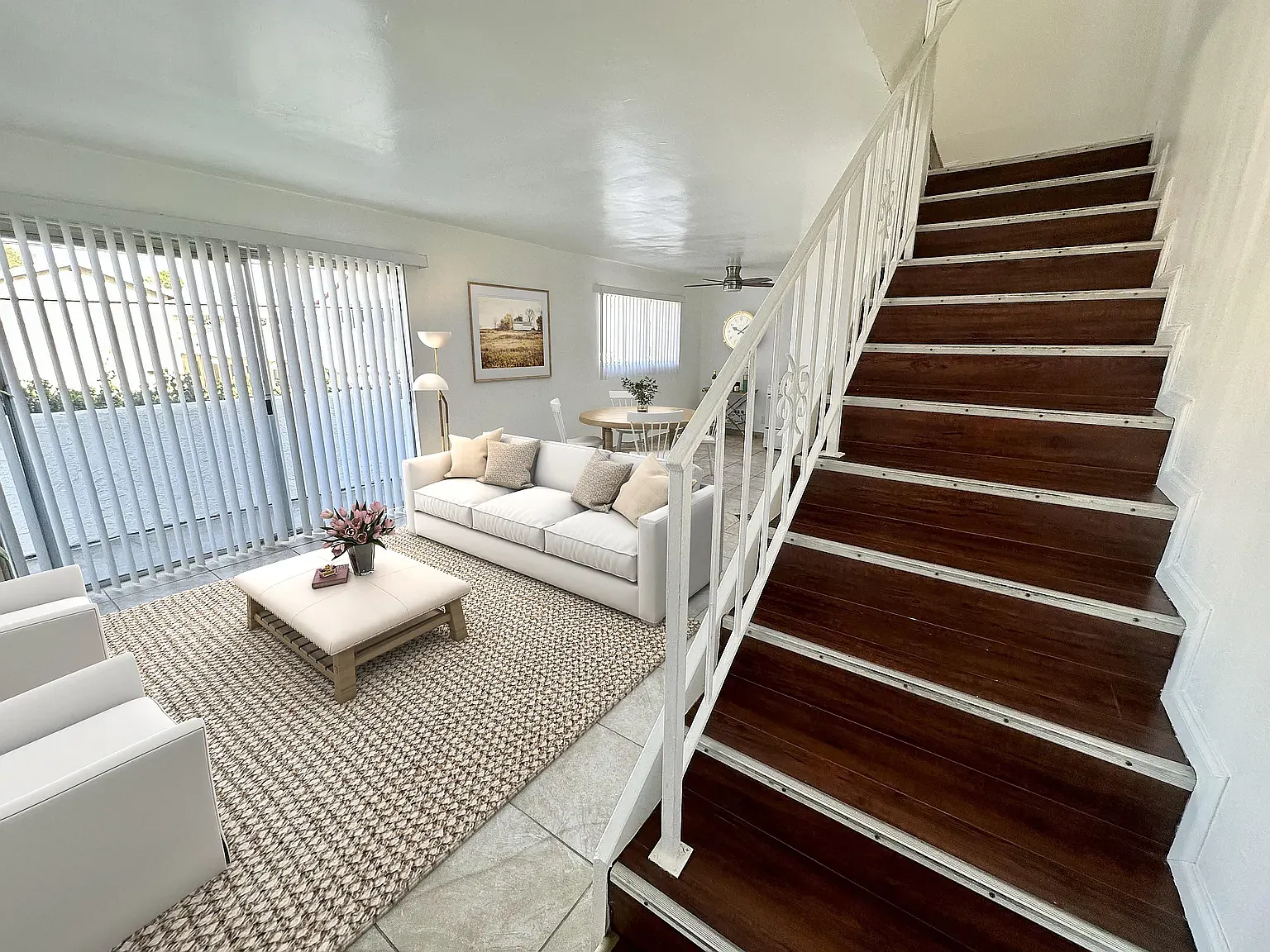 2 bed, 900 sqft, $2,295 — Photo 2