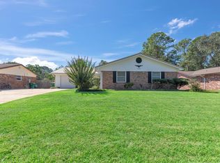 1124 Coral Dr, Niceville, FL 32578
