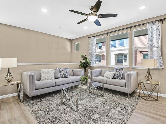 2nd image of 2094 Mahuron Cir