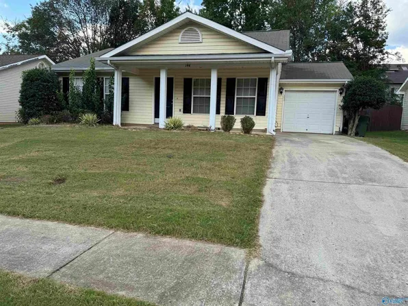 144 Sandy Hollow Dr NW, Madison, AL 35757
