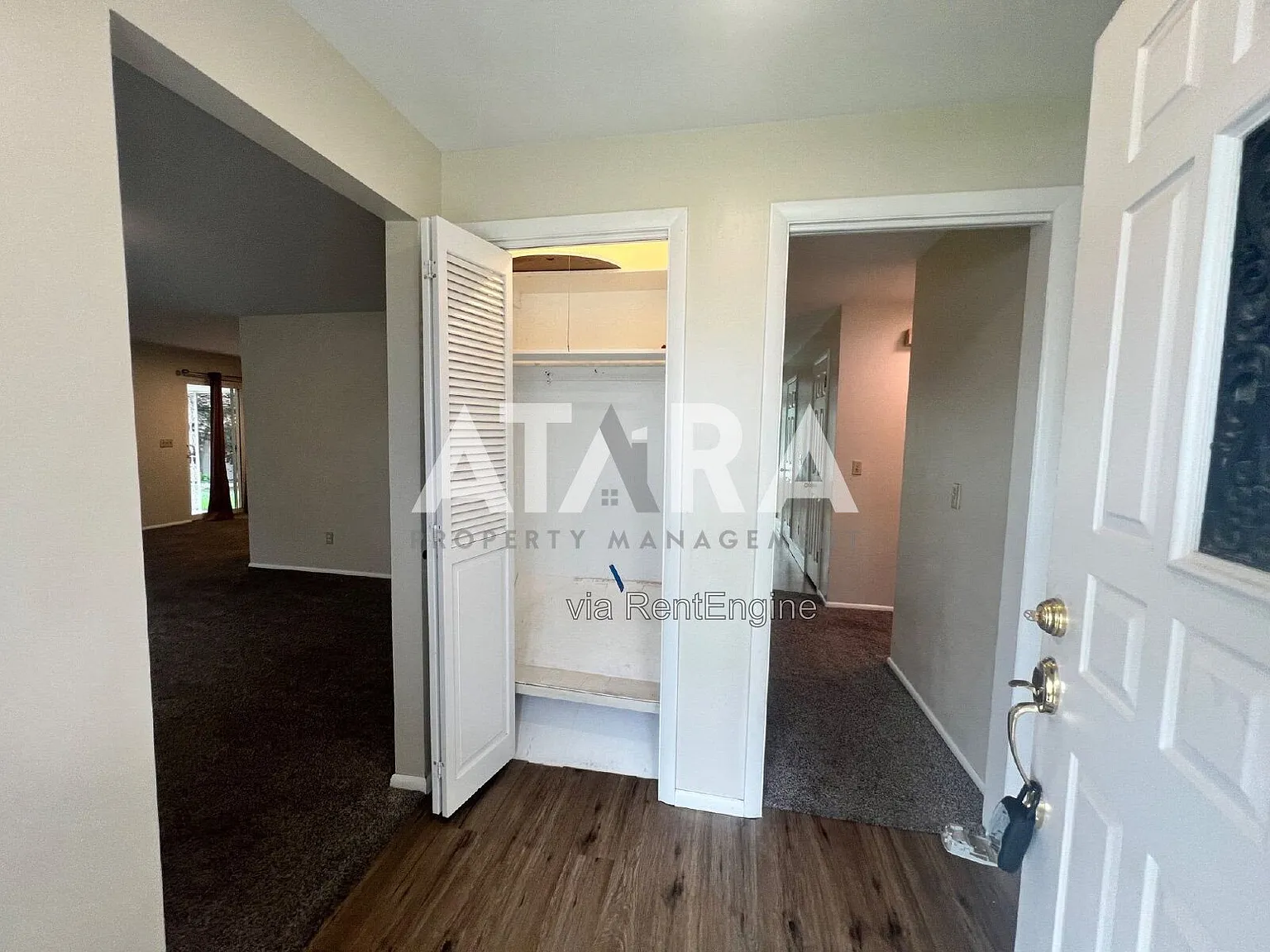4 bed, 3.0 bath, 3100 sqft, $3,100 — Photo 4